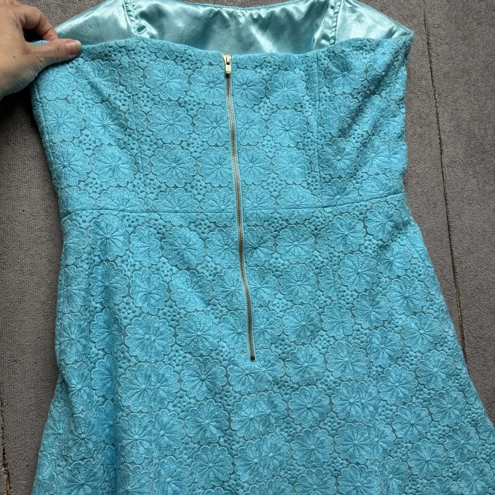 Lilly Pulitzer Blue Daisy Eyelet Strapless‎ Vicki Dress Women's 12 Floral Retro - Picture 8 of 11
